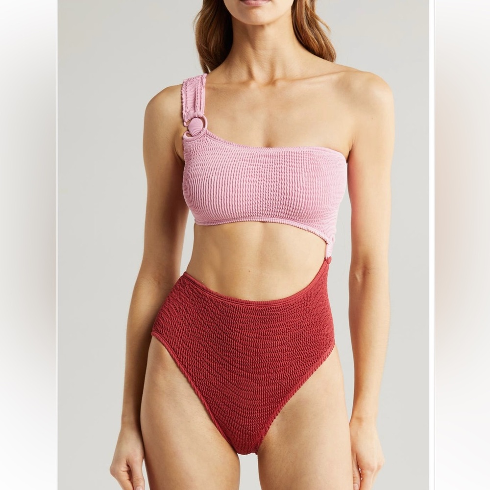 Cleonie One Shoulder One Piece swimsuit